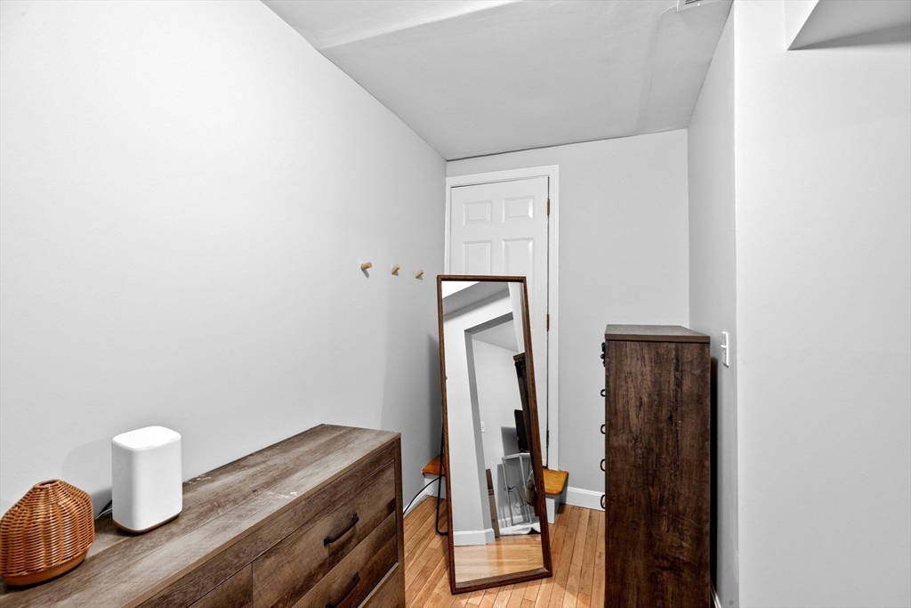58 Gates St Unit: One
