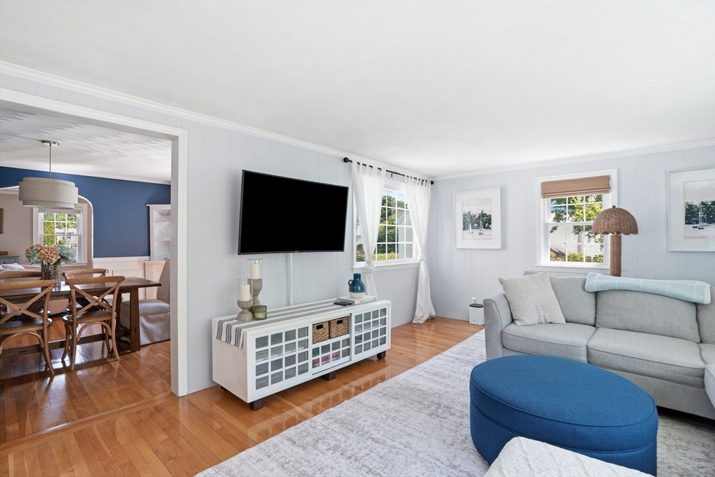 13 Alden Rd