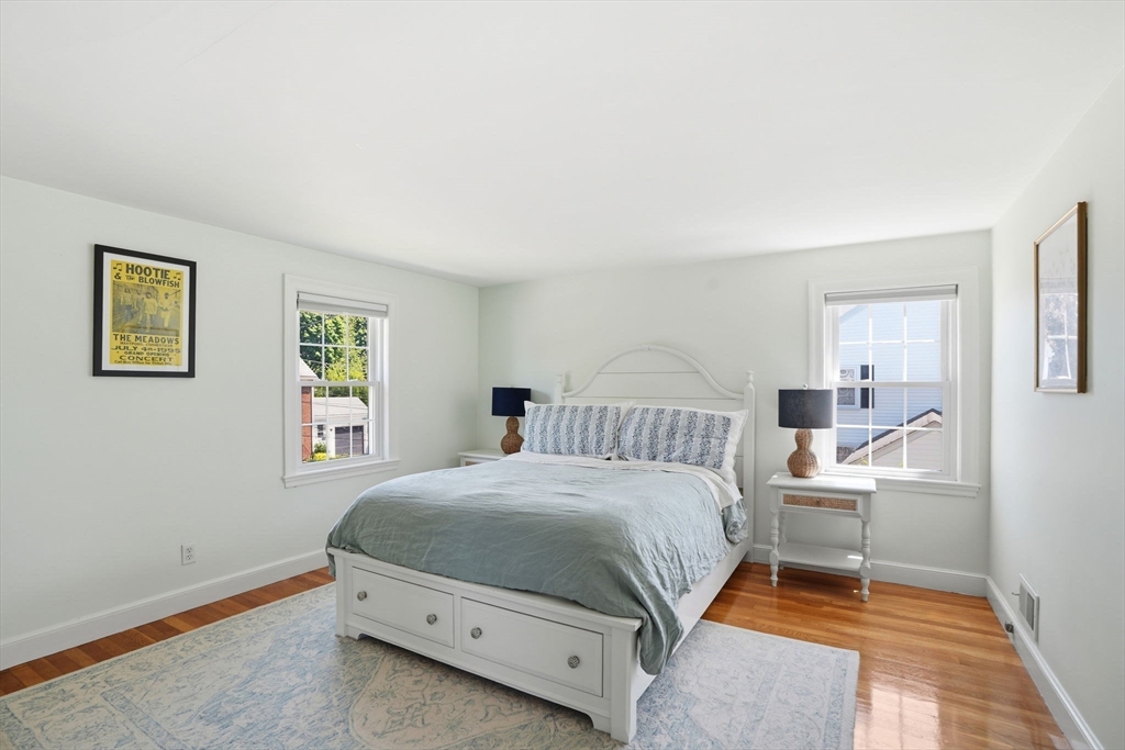 13 Alden Rd