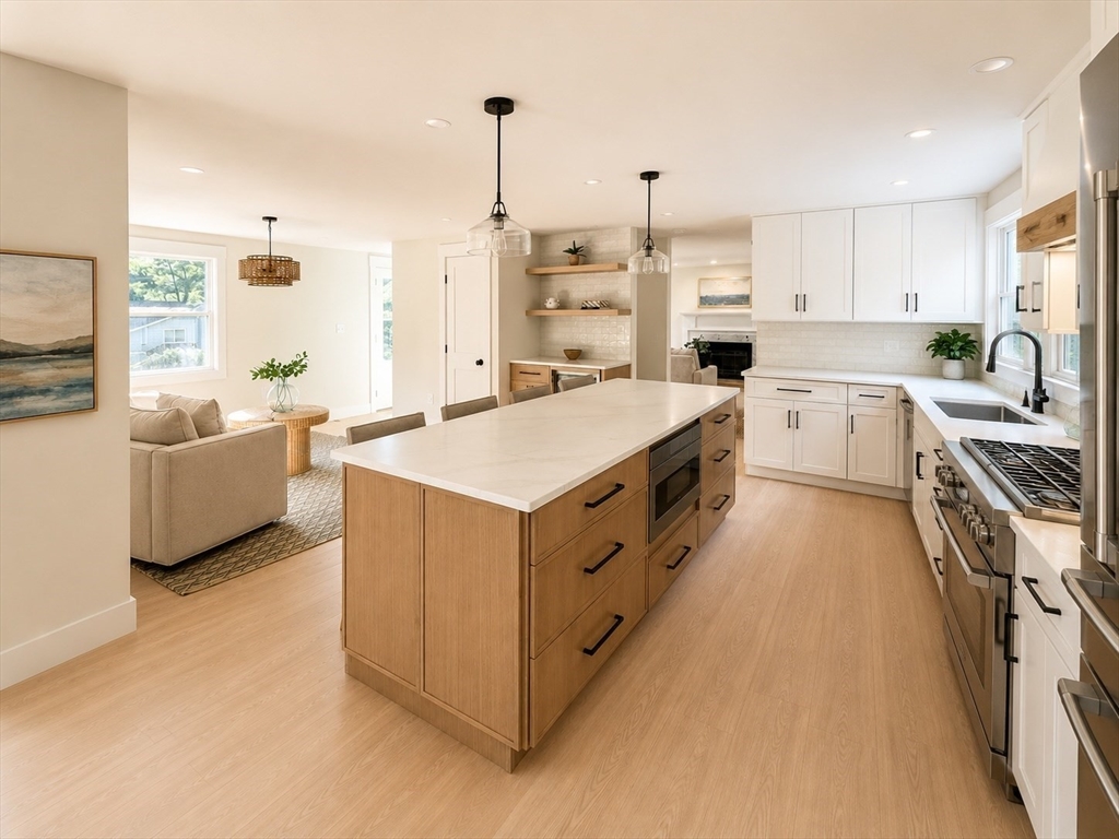 15 Pioneer Rd