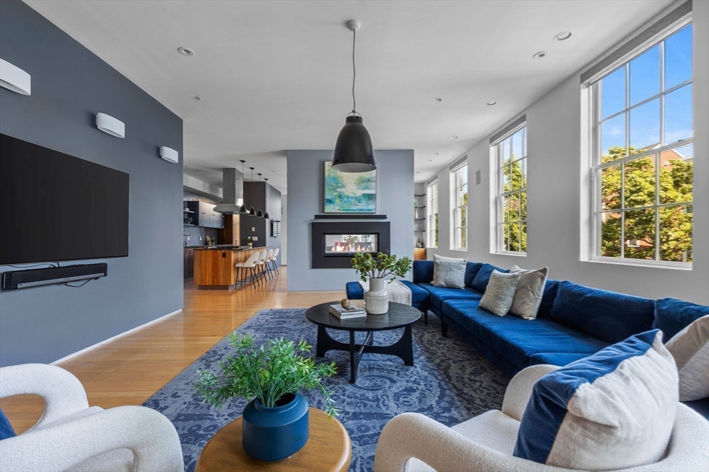 618 East 2nd St # 2