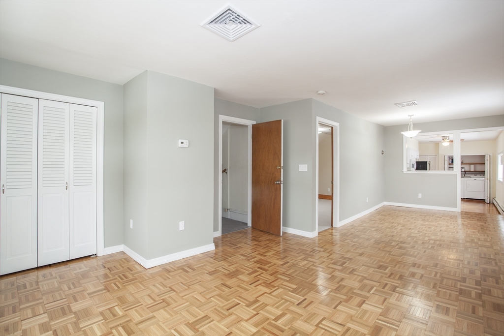 18 Cottage St. # 2