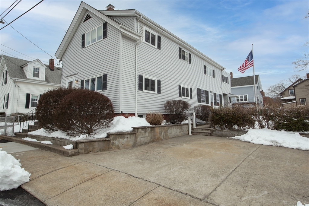 18 Cottage St. # 2