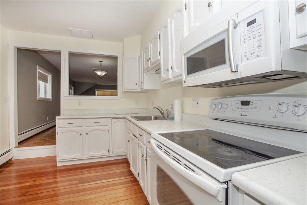 18 Cottage St. # 2