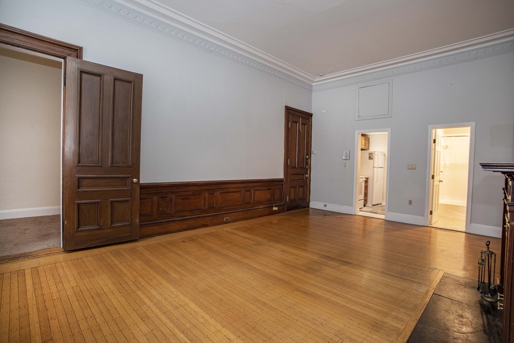 123 Marlborough St # 1B