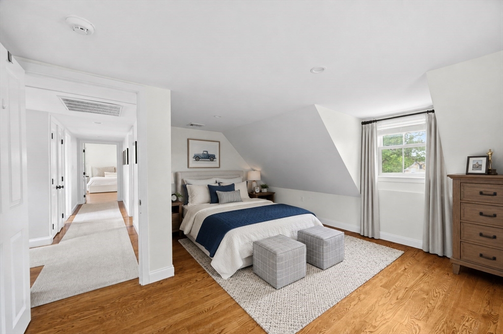 19 Hersey St
