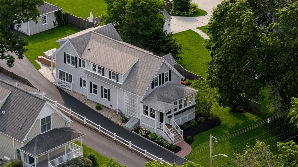 19 Hersey St