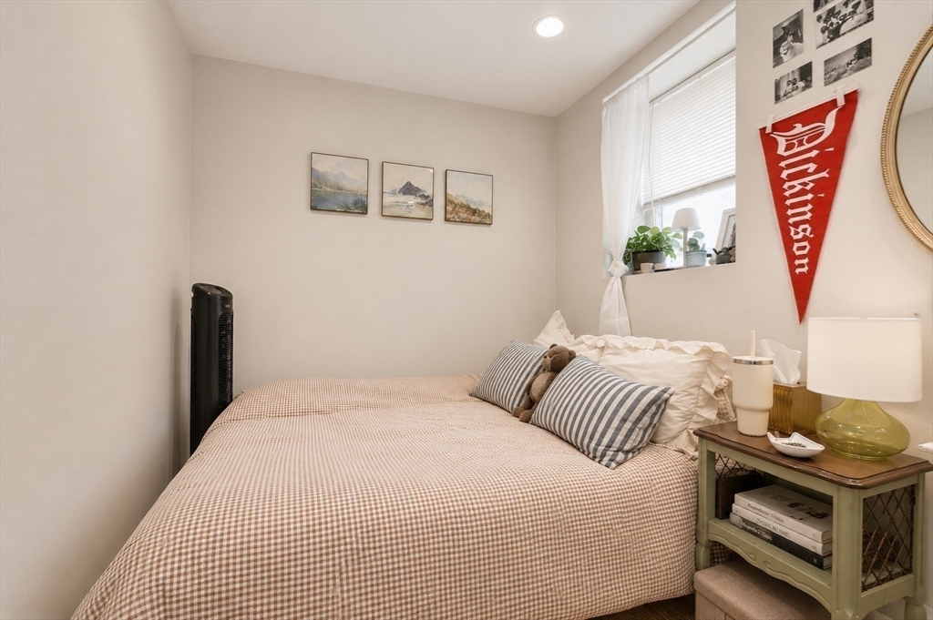 28 Cooper St # 1