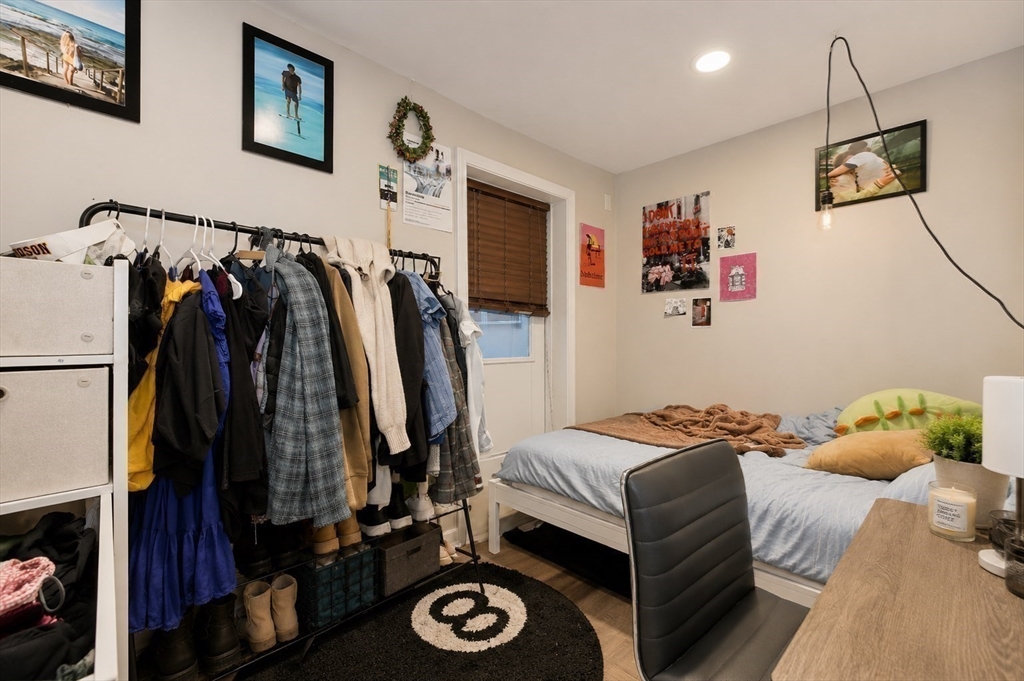 28 Cooper St # 1