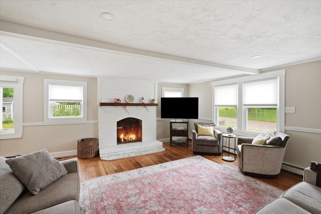 85 Constitution Rd. Unit: SF