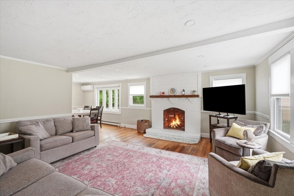 85 Constitution Rd. Unit: SF