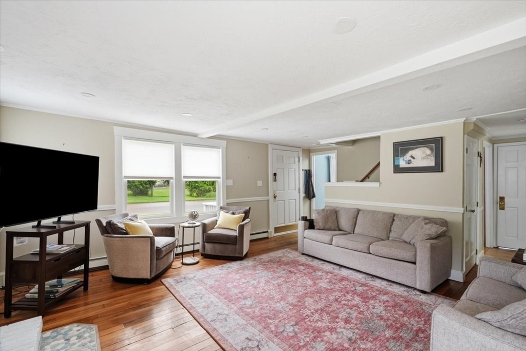 85 Constitution Rd. Unit: SF