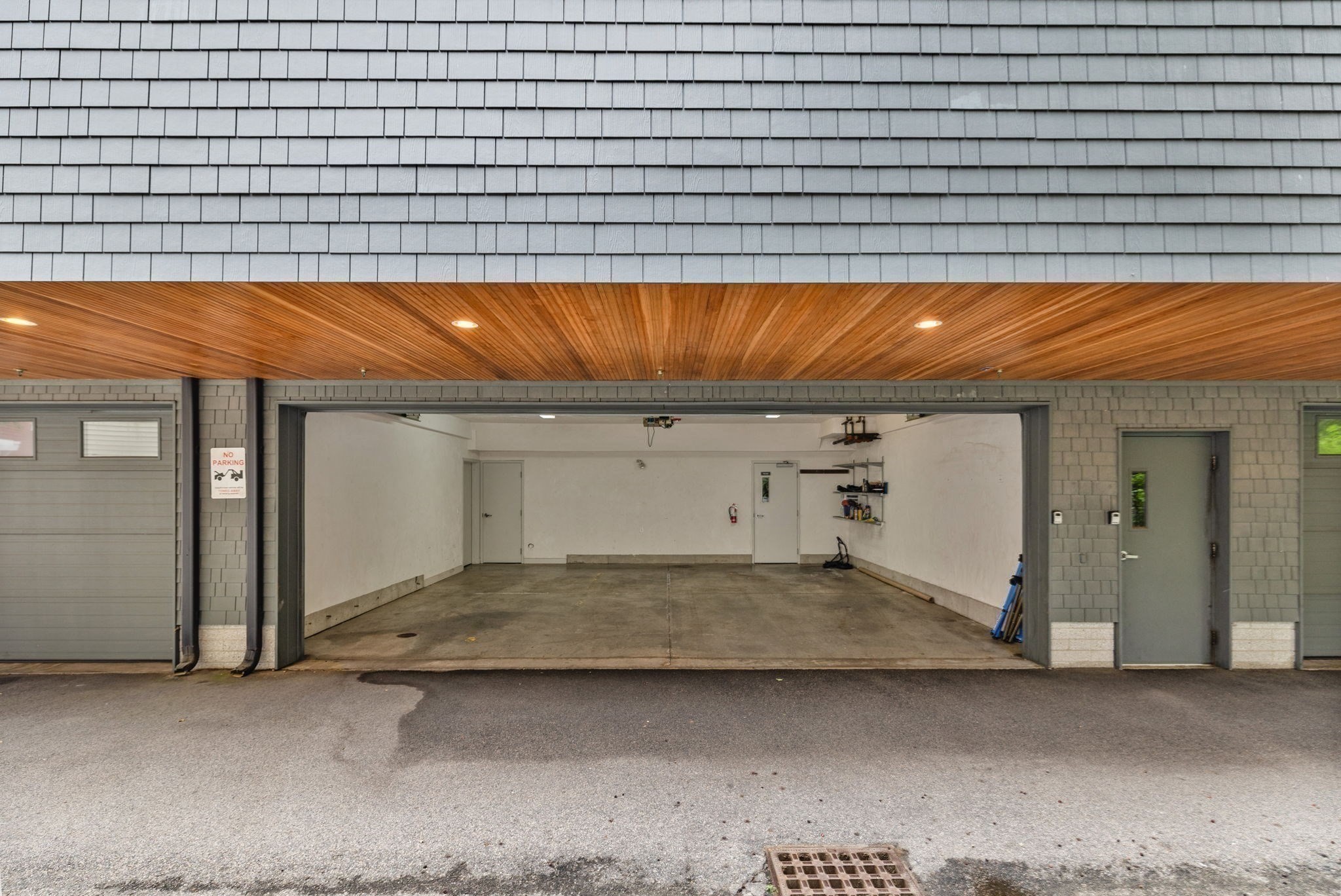 618 East 2nd St Unit: Two