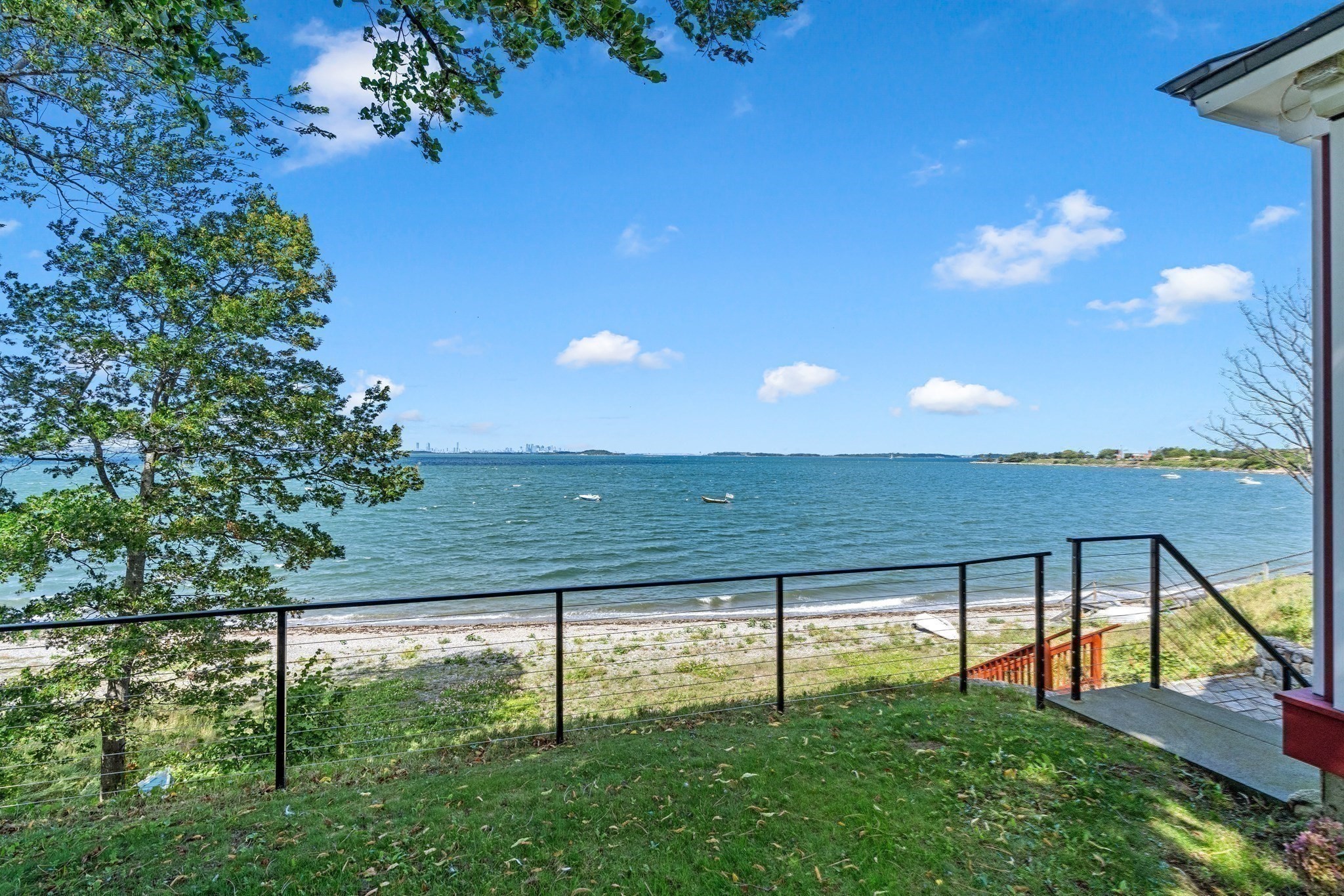 20 Bay View Ave