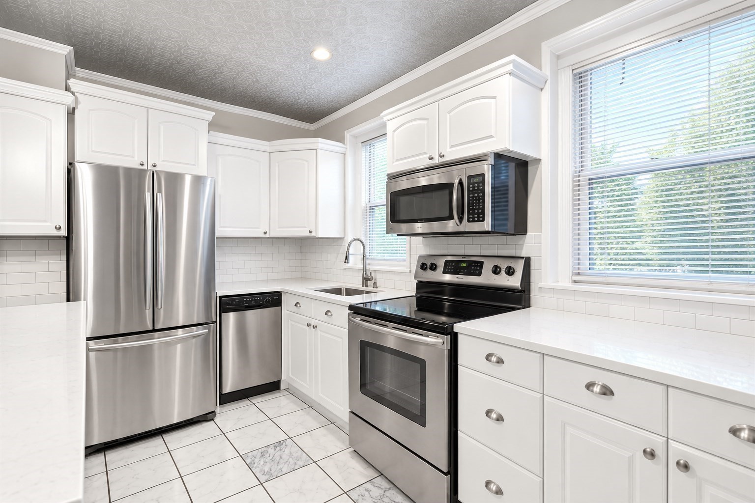131 I St # 1
