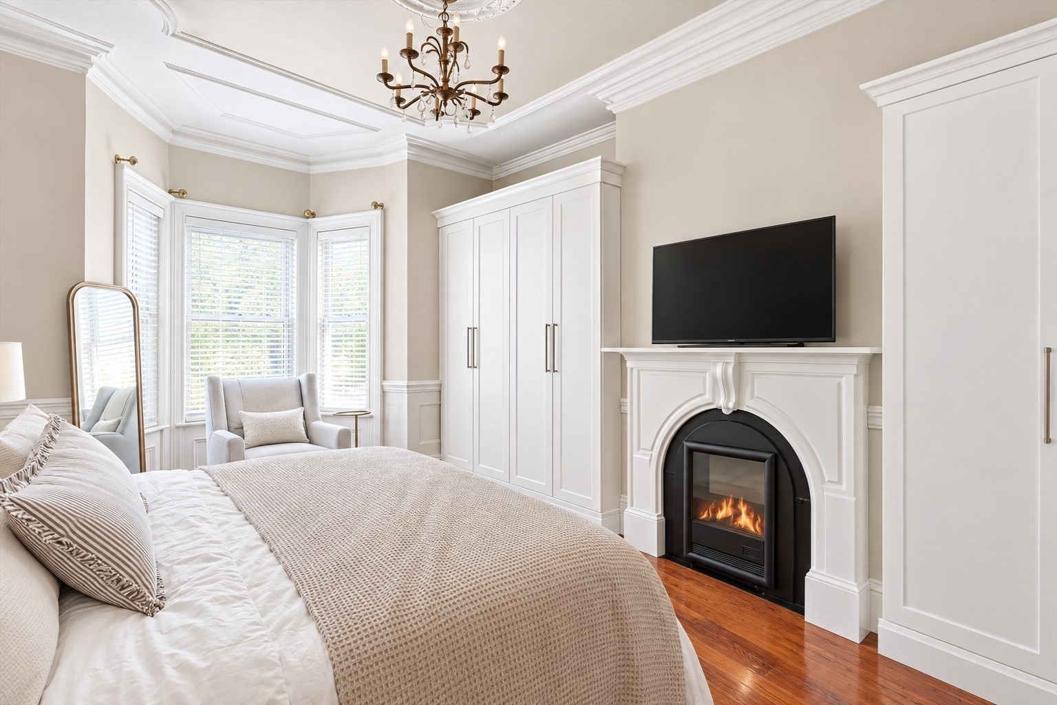 131 I St # 1