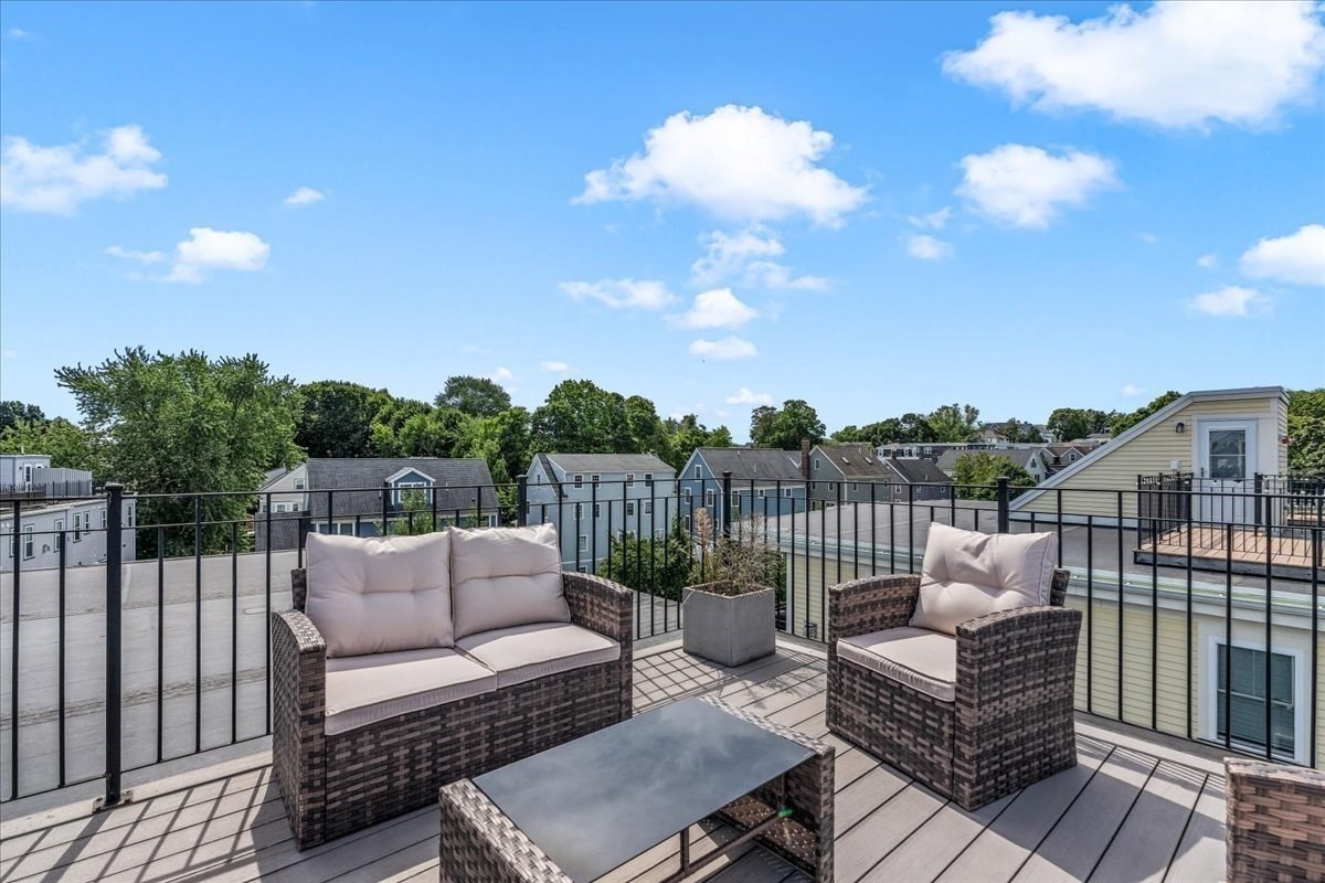 45 Coffey St # 6
