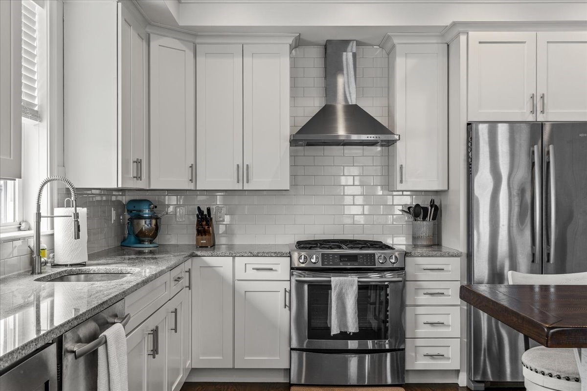 45 Coffey St # 6