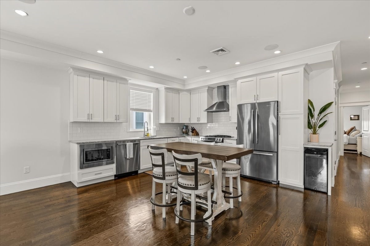 45 Coffey St # 6