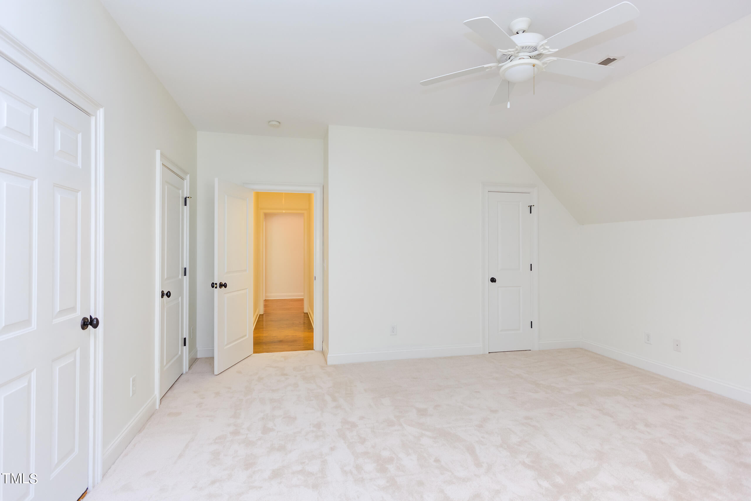 113 Cross Creek Drive