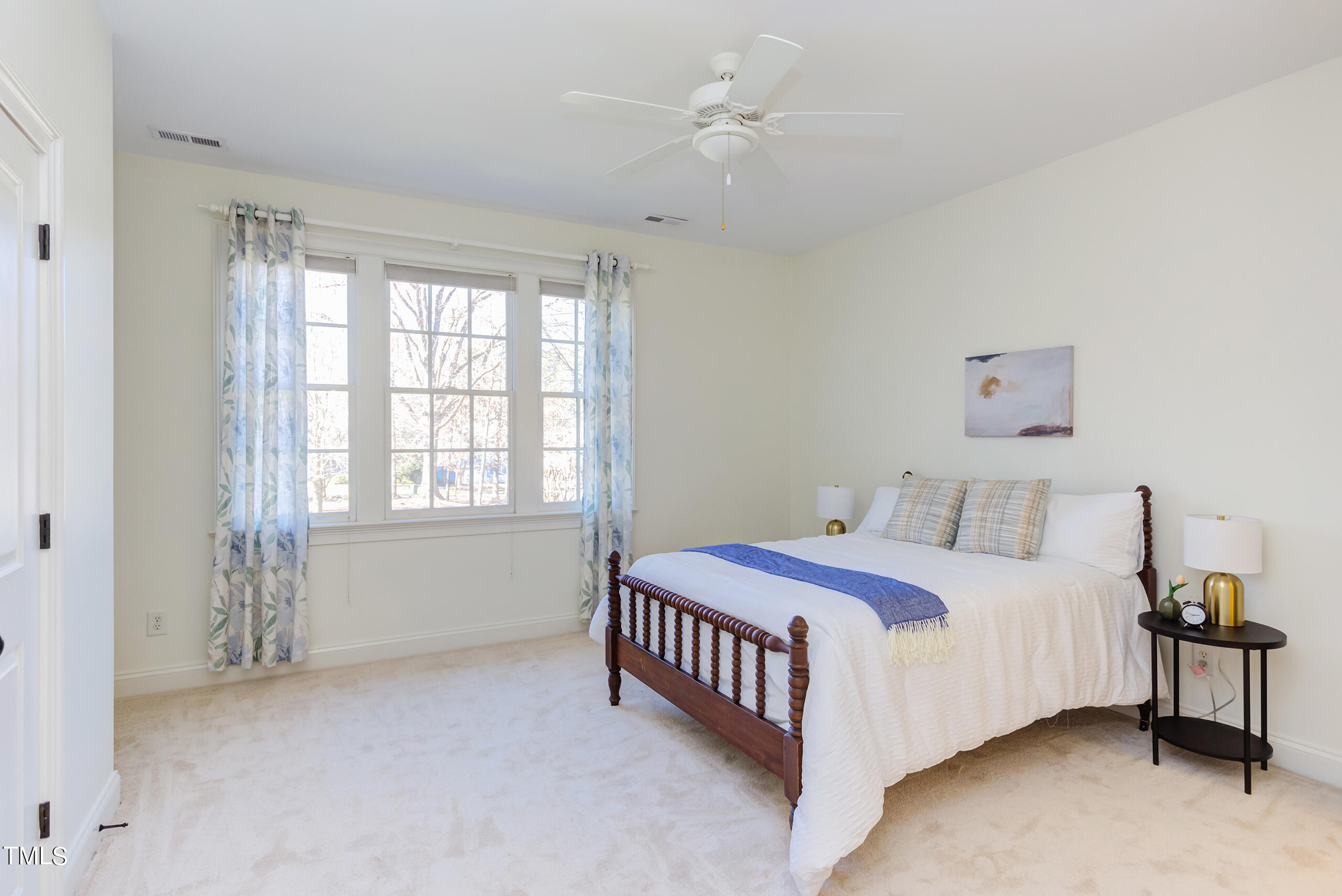 113 Cross Creek Drive