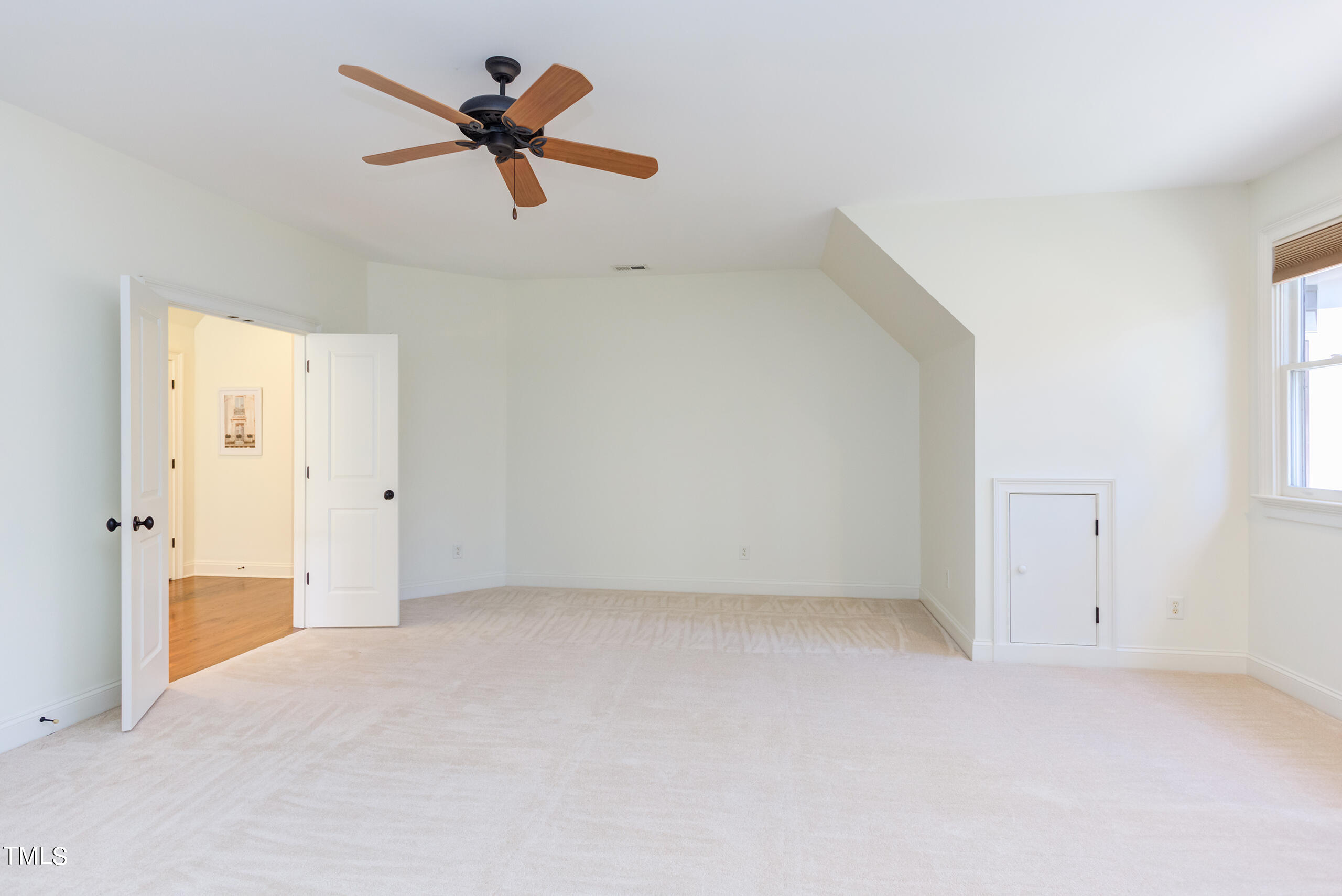 113 Cross Creek Drive