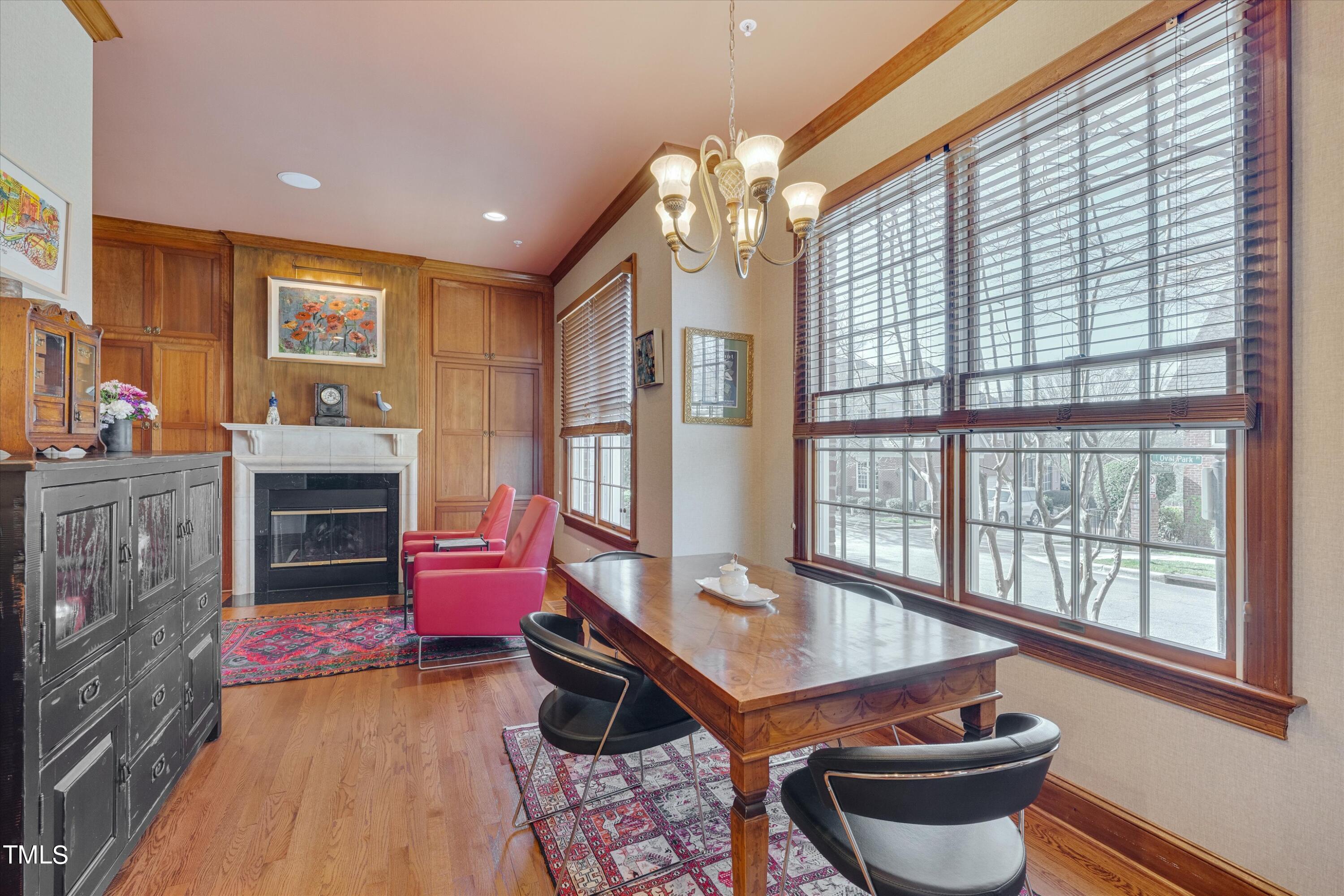 200 Oval Park Place