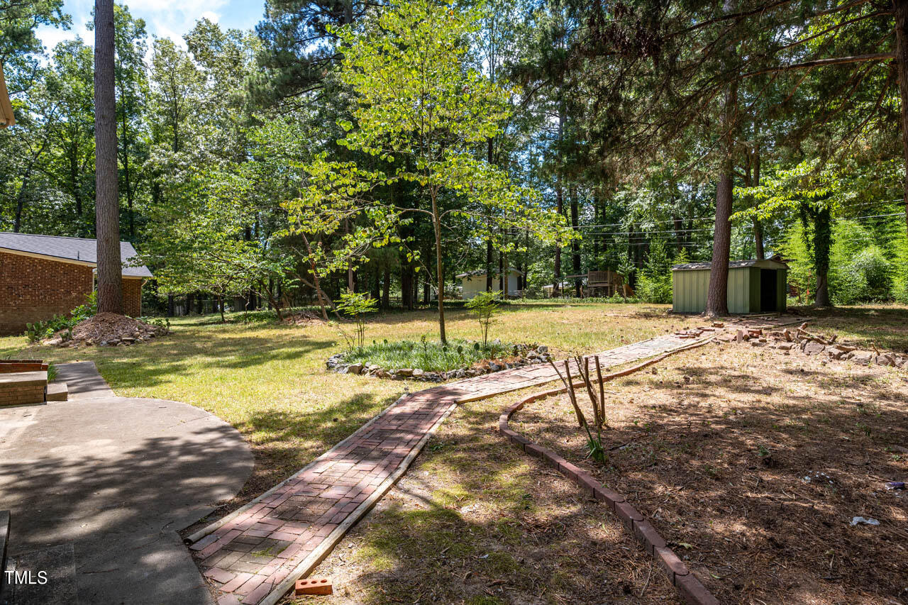 404 Landerwood Lane