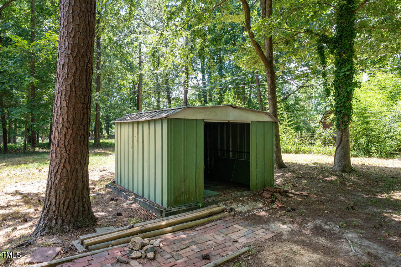404 Landerwood Lane