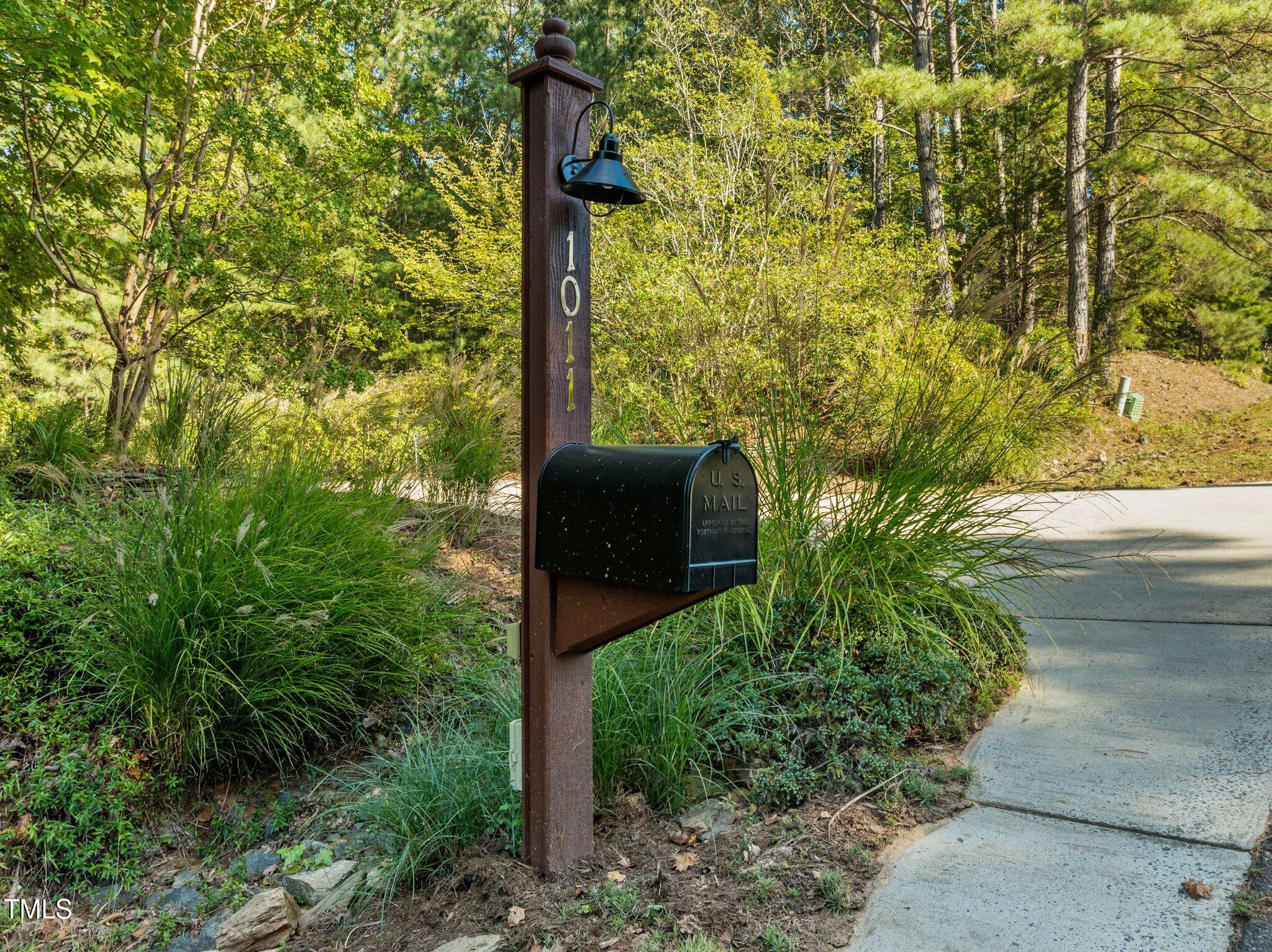 1011 Oxbow Crossing Road