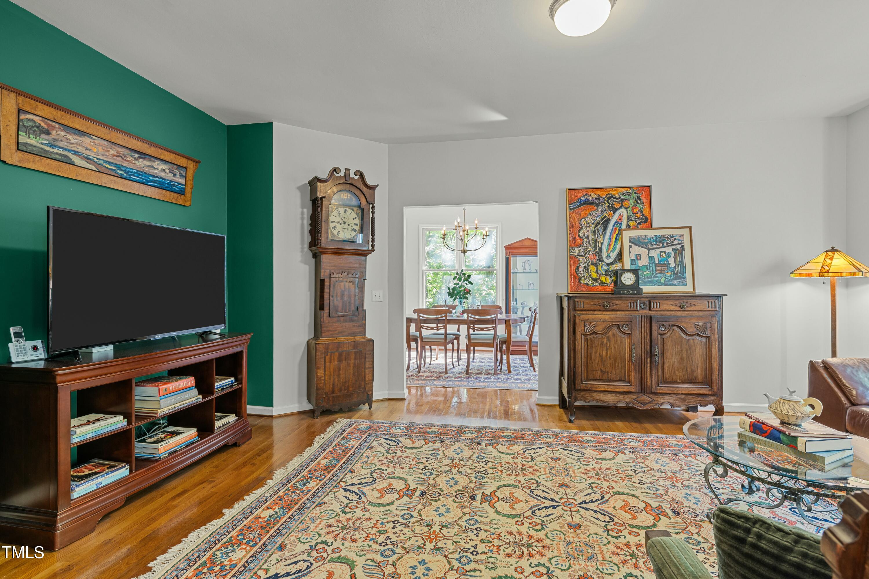 205 Glenview Place