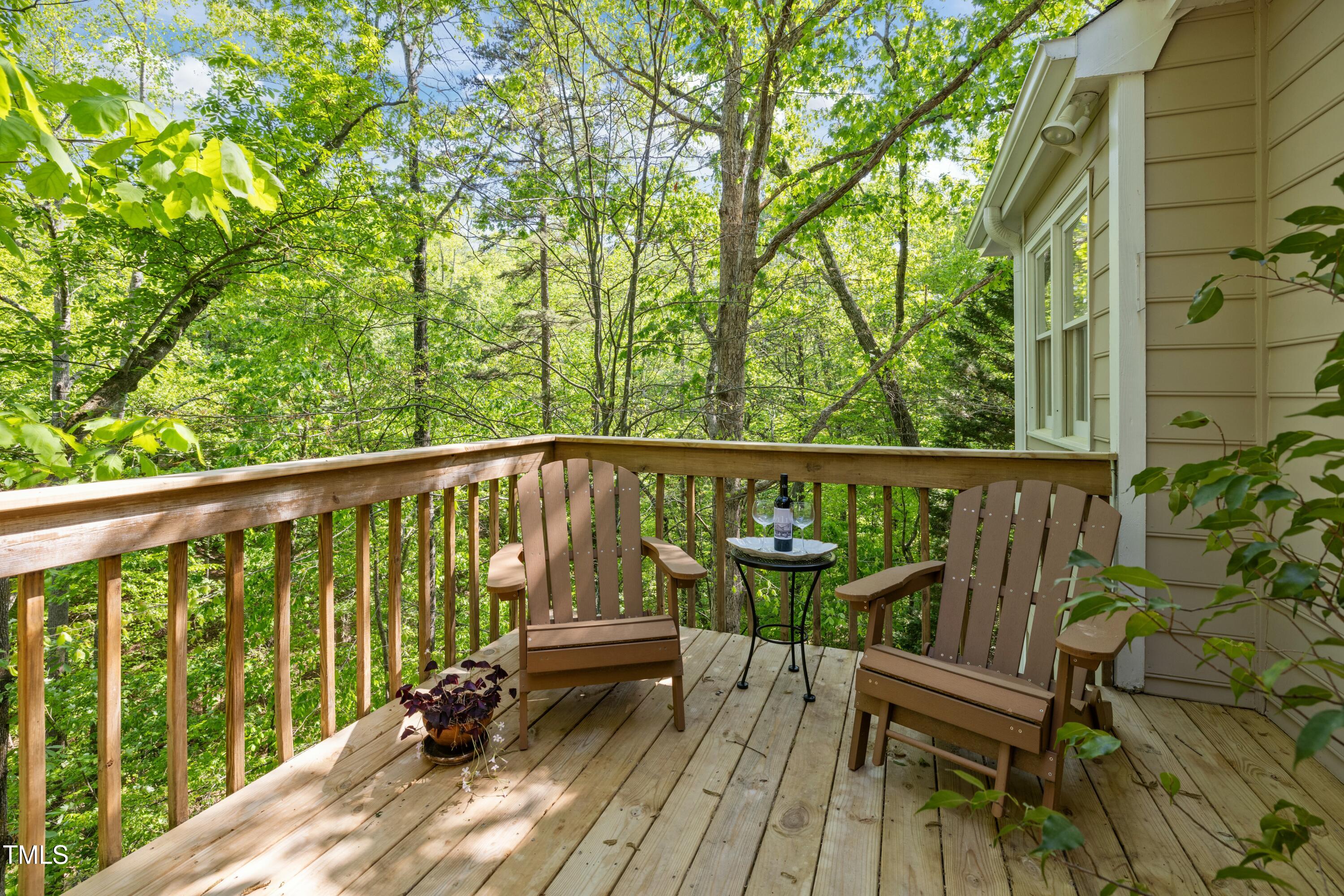 205 Glenview Place