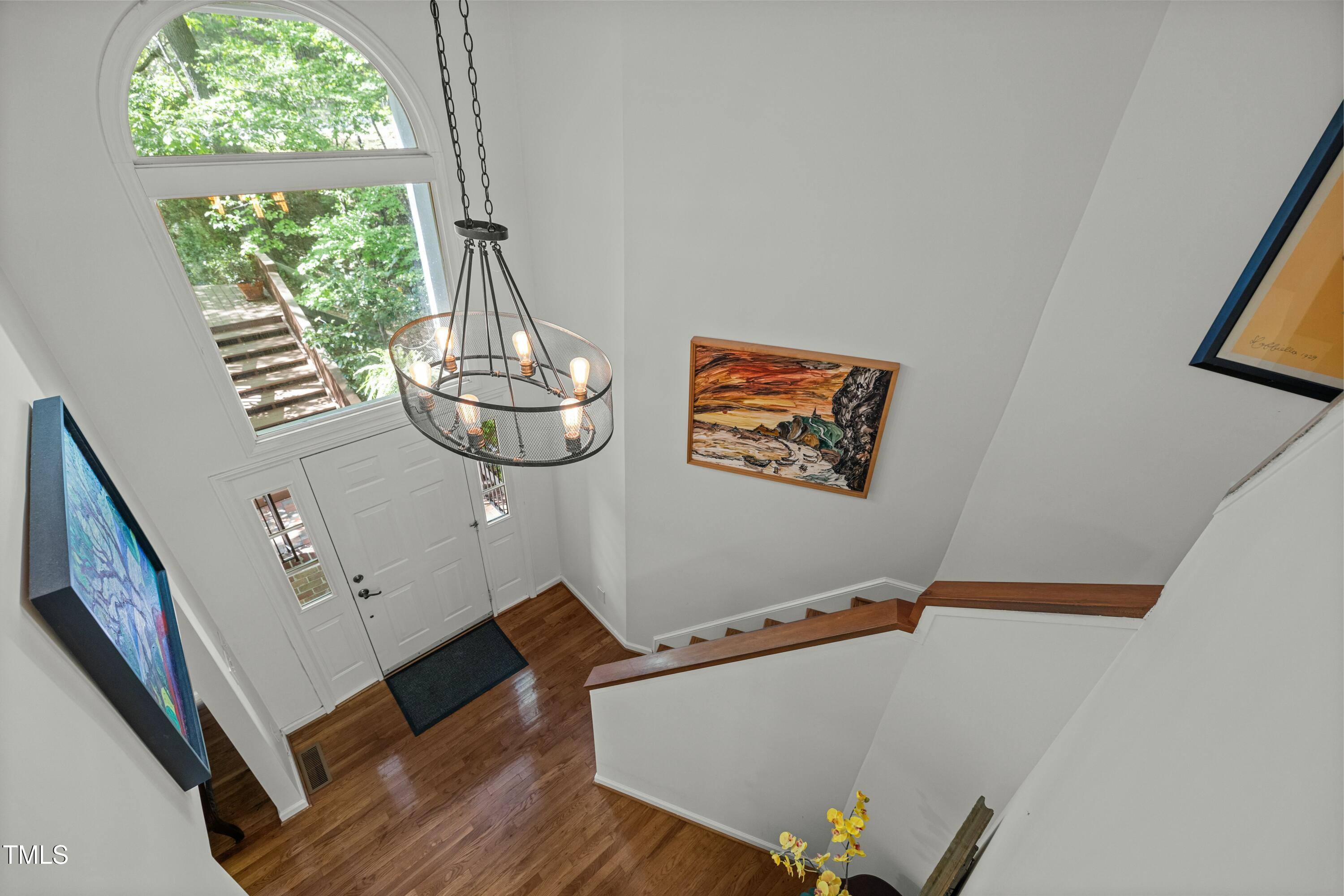 205 Glenview Place