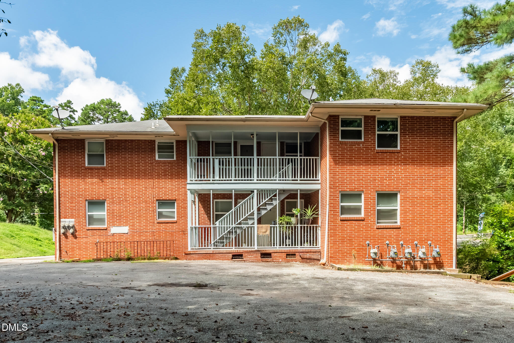 2209-2211 Morehead Avenue