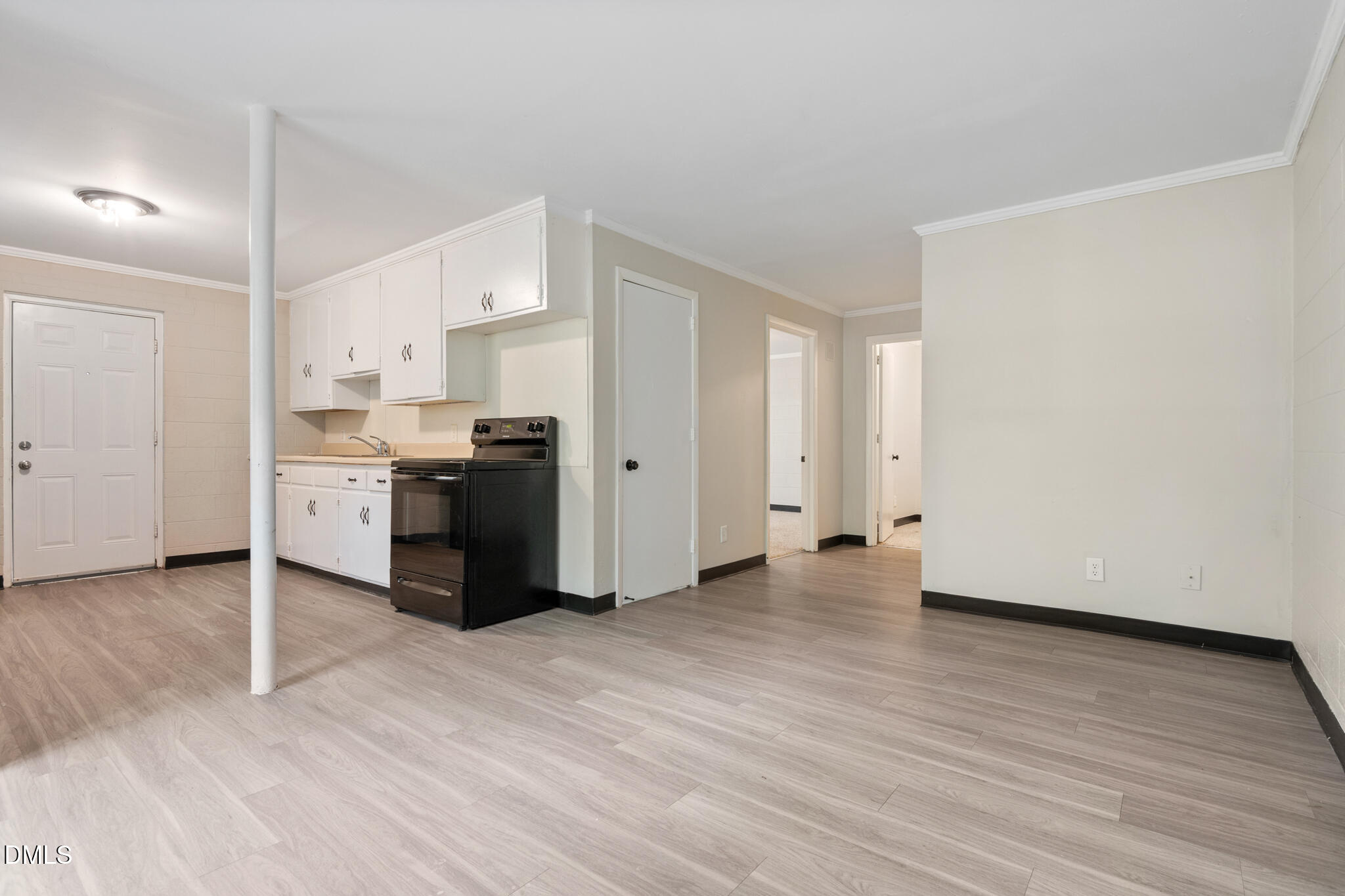 2209-2211 Morehead Avenue