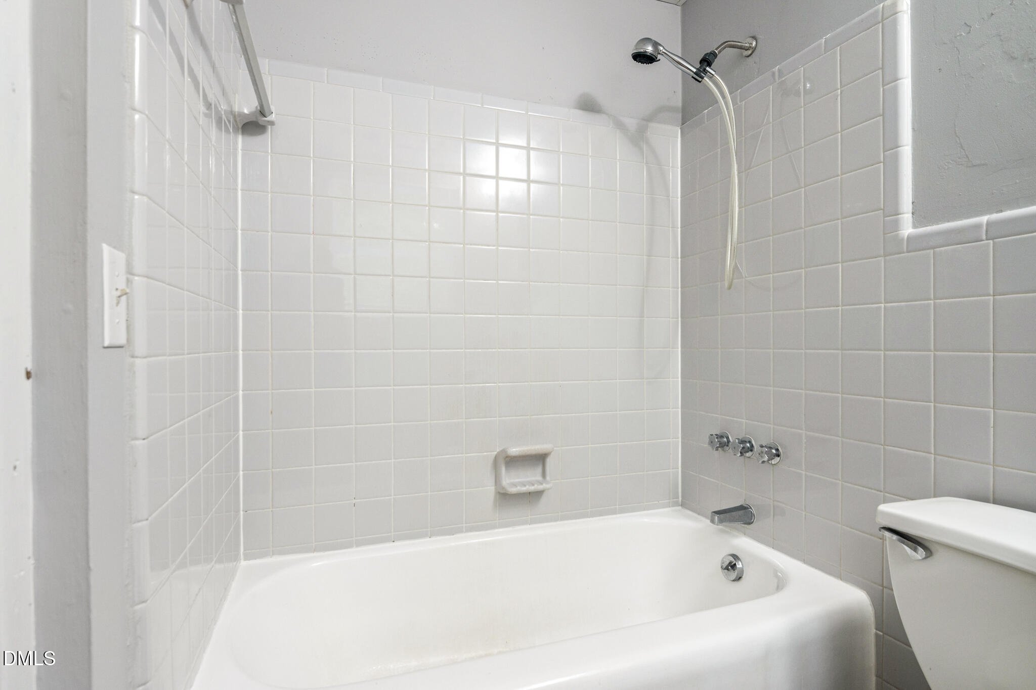 2209-2211 Morehead Avenue