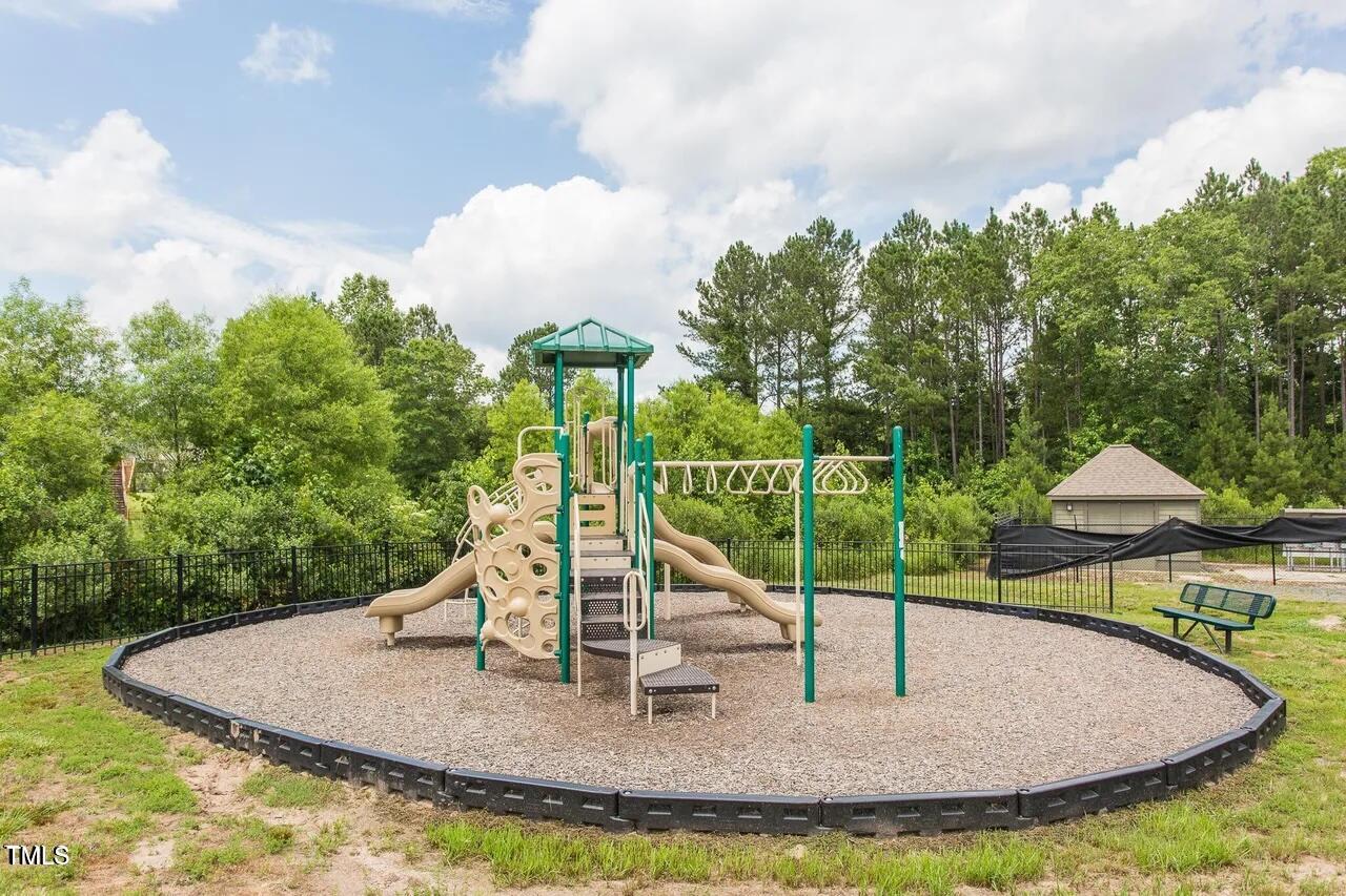 50 Dover Ridge Court