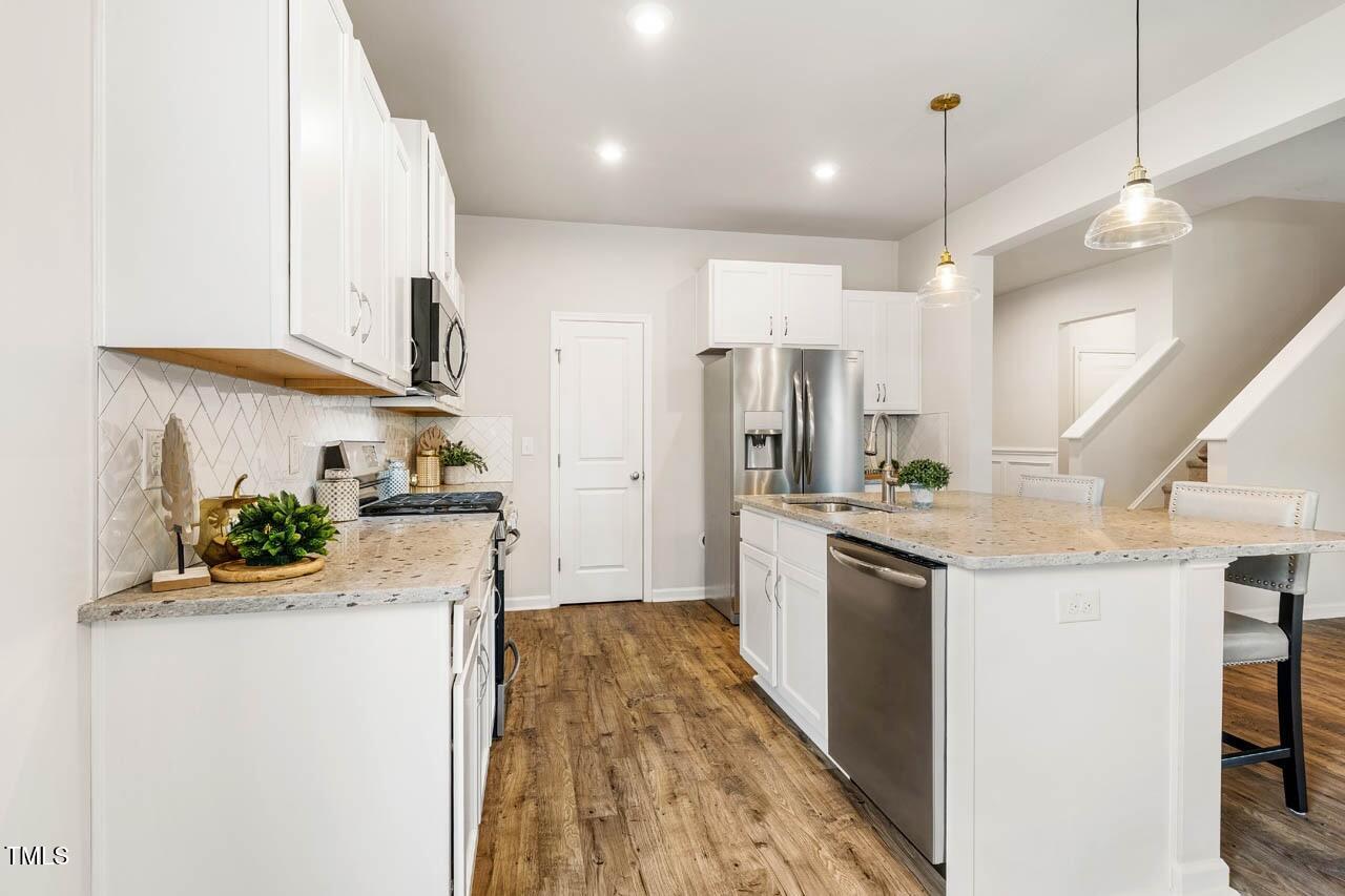 50 Dover Ridge Court