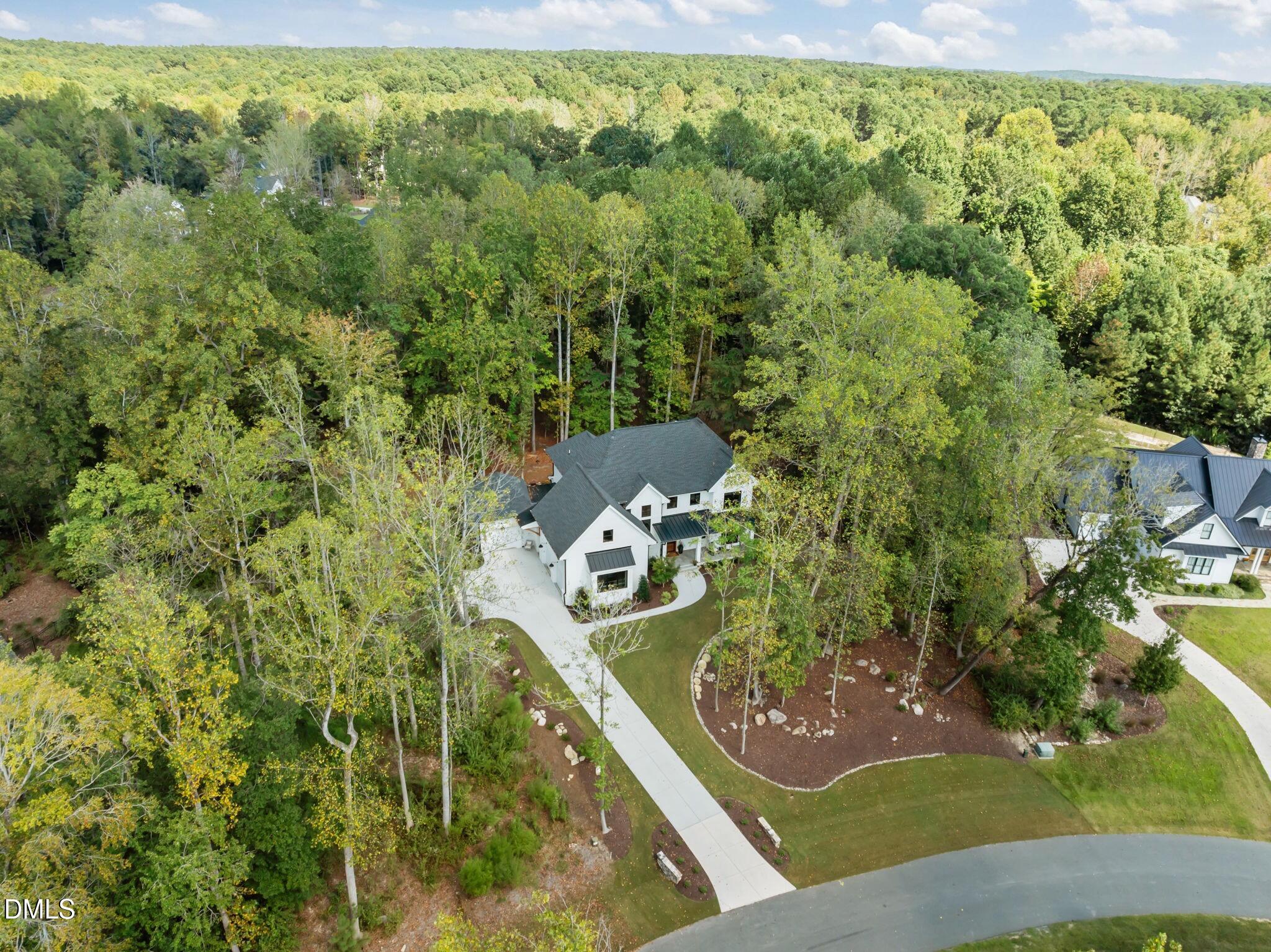 170 Kenwood Lane