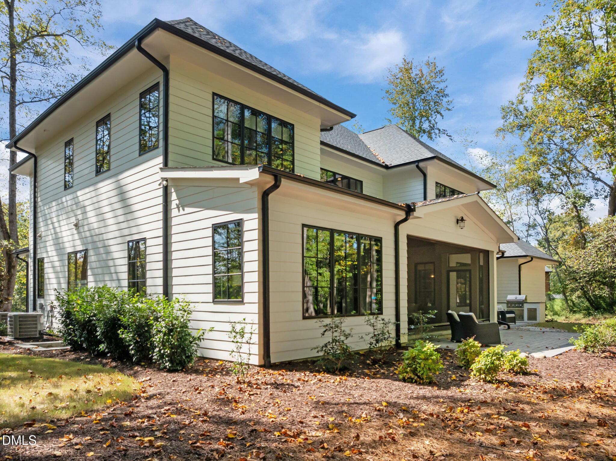 170 Kenwood Lane