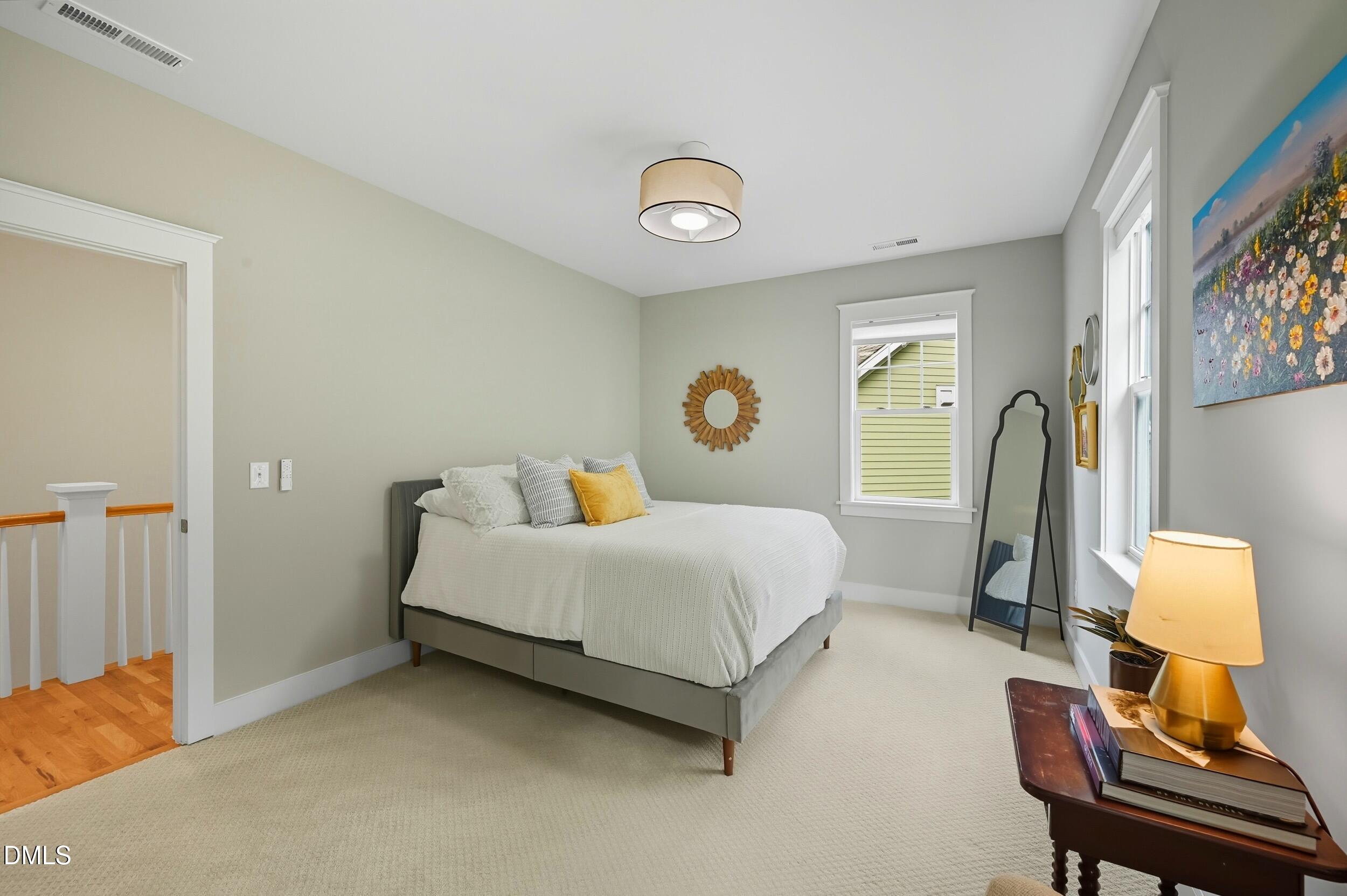 916 Noisette Court