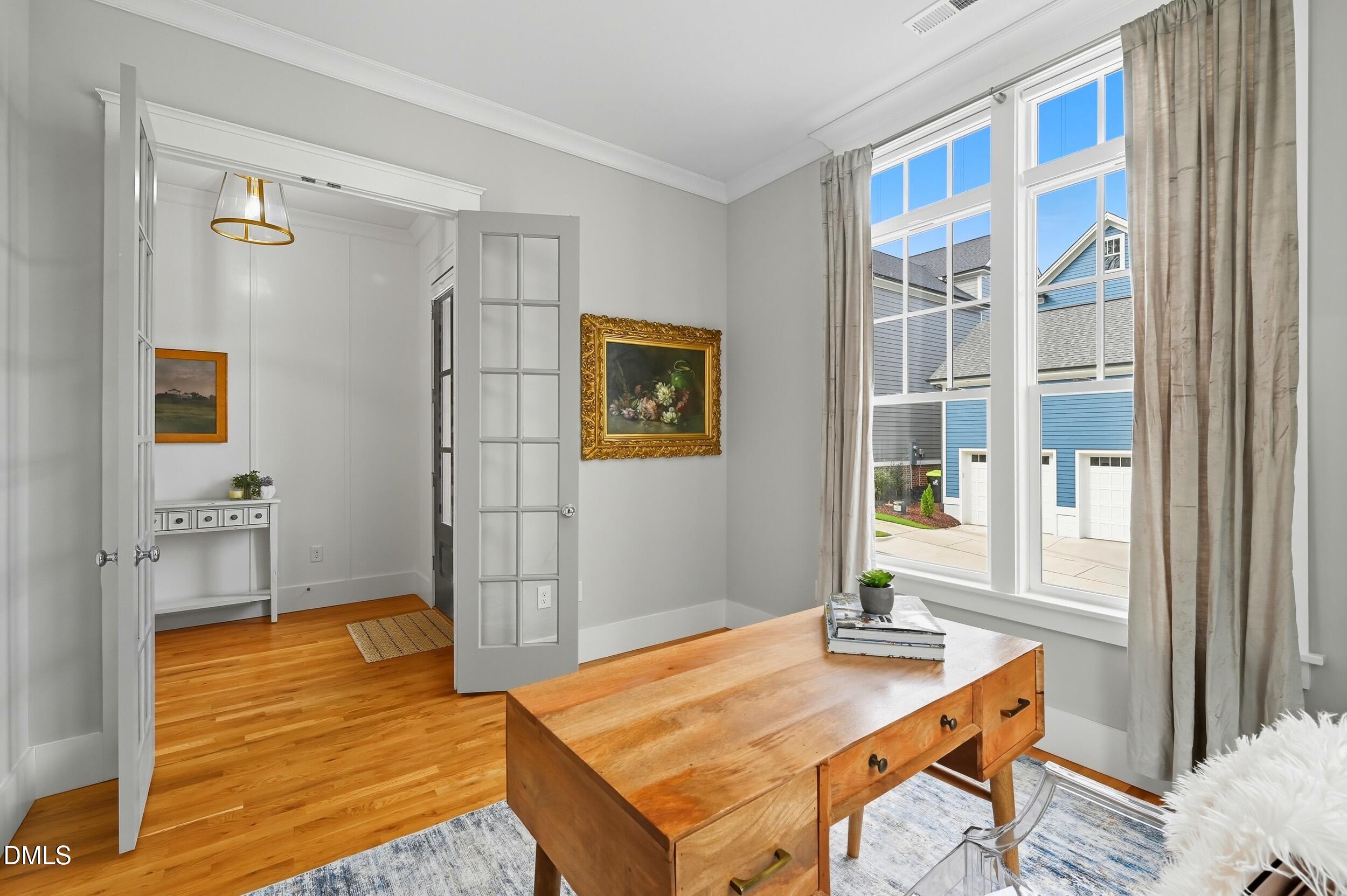 916 Noisette Court