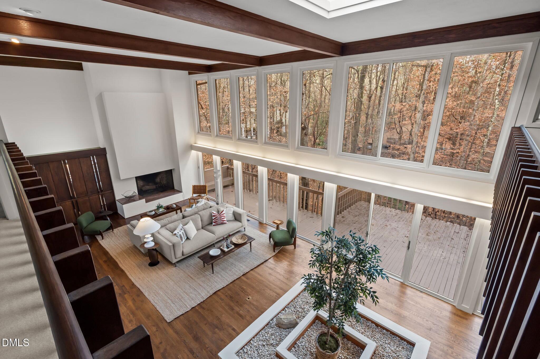 634 Kensington Drive