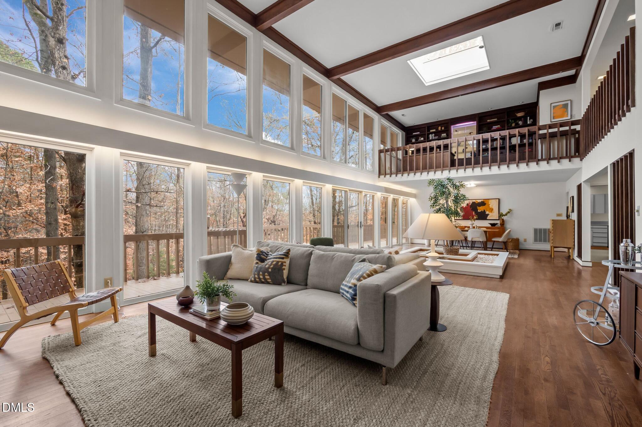 634 Kensington Drive