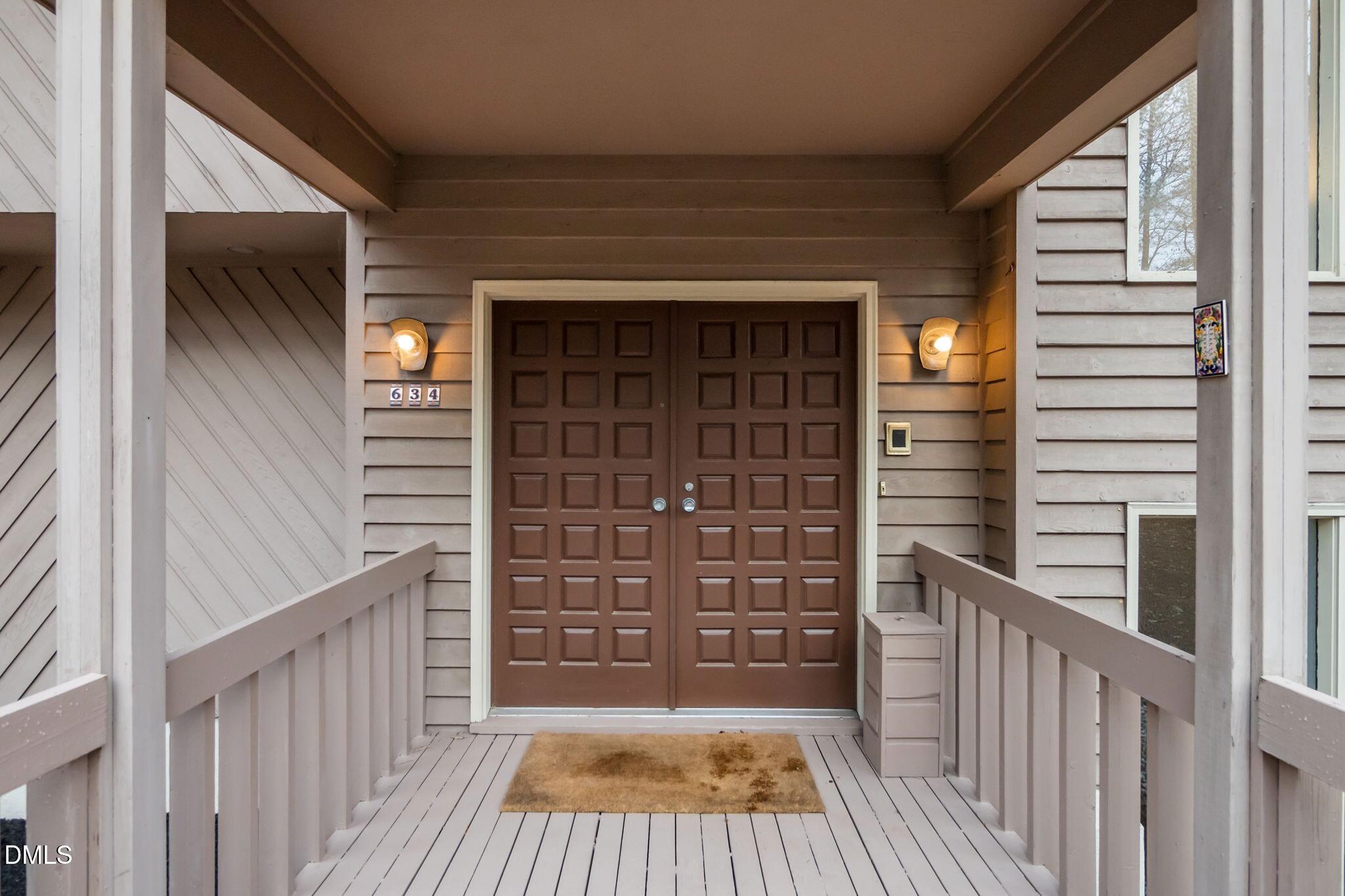 634 Kensington Drive