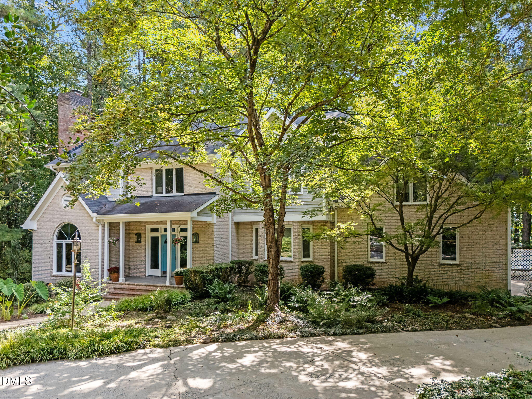 822 Creekstone Drive