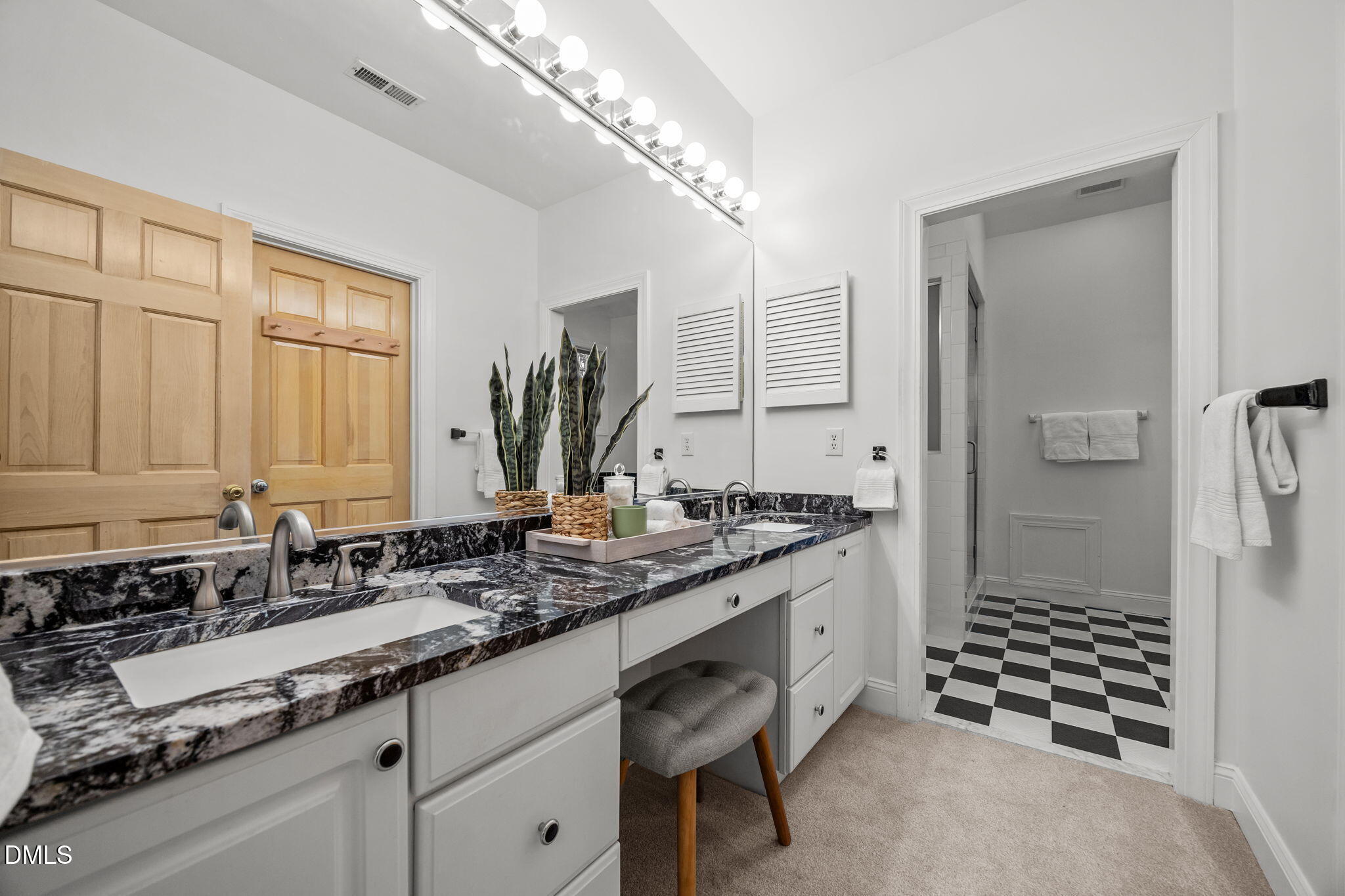 822 Creekstone Drive