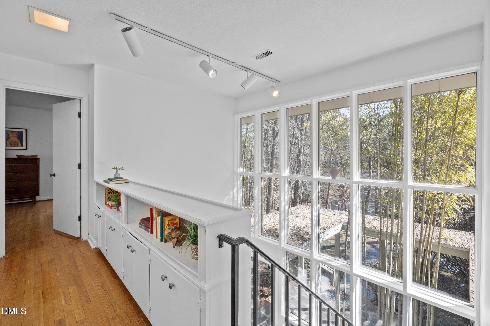 1709 Curtis Road