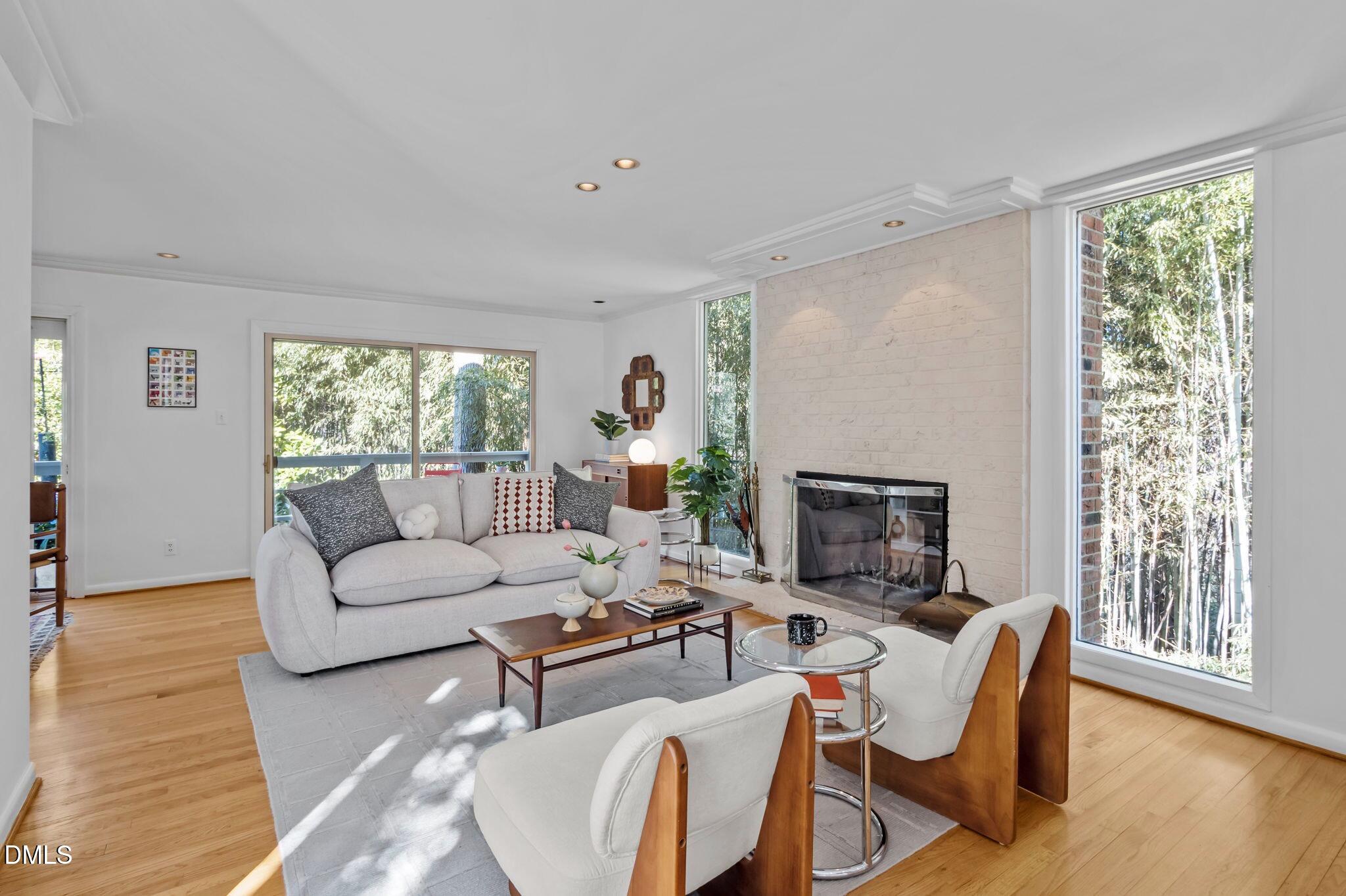 1709 Curtis Road