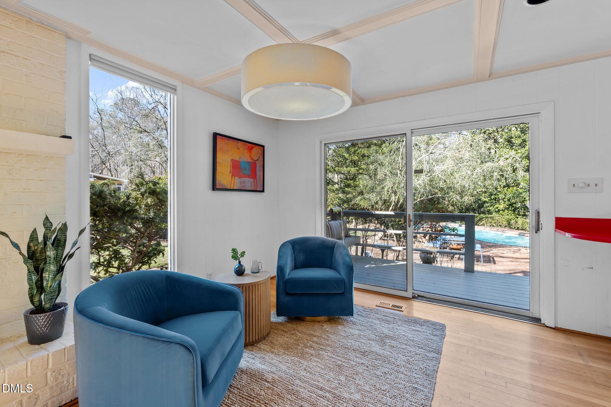 1709 Curtis Road